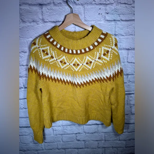 American Eagle Fair Isle Mustard‎ Yellow Pullover Sweater Womens size small - Image 2