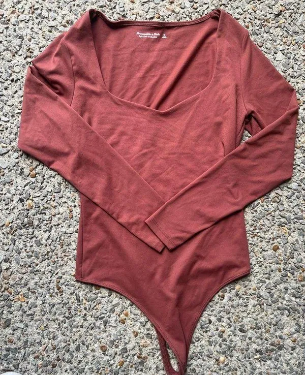 “Soft A&F Collection” Long Sleeve Bodysuit - Image 2