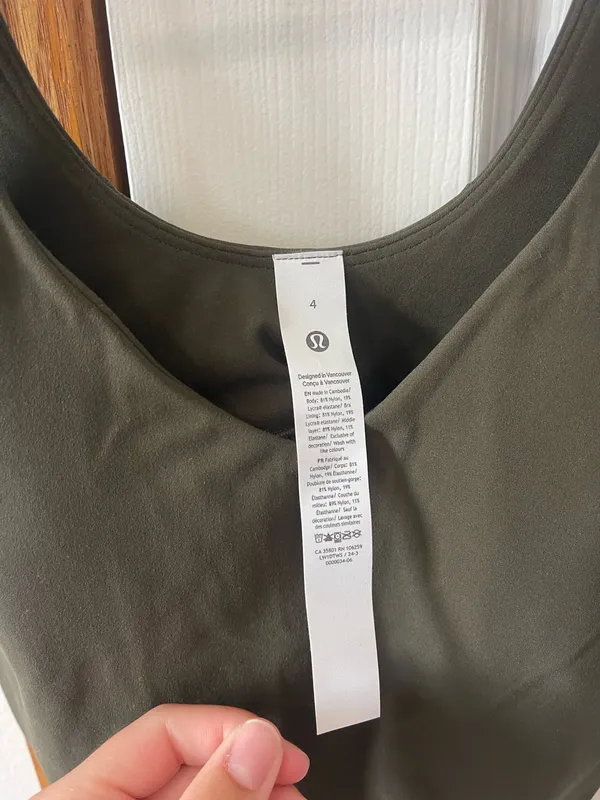 Lululemon tank top - Image 4