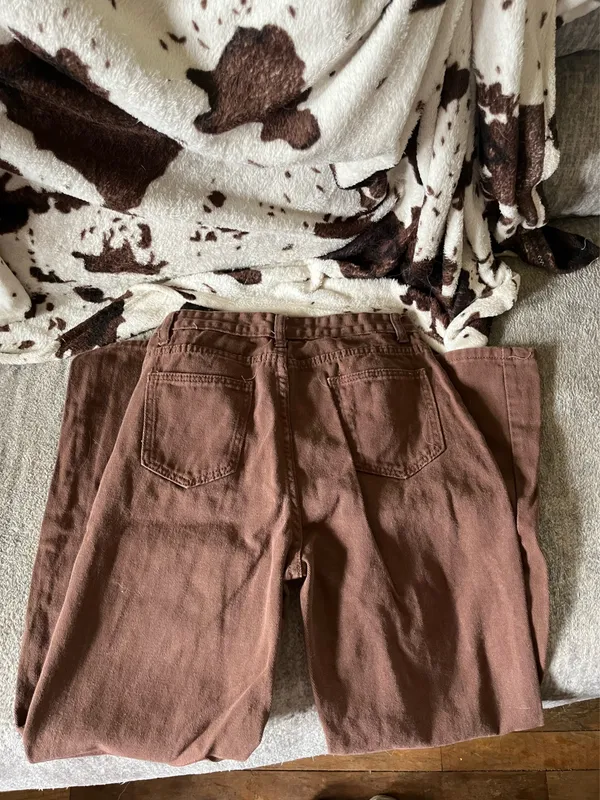 Brown Straight Leg Jeans - Image 3
