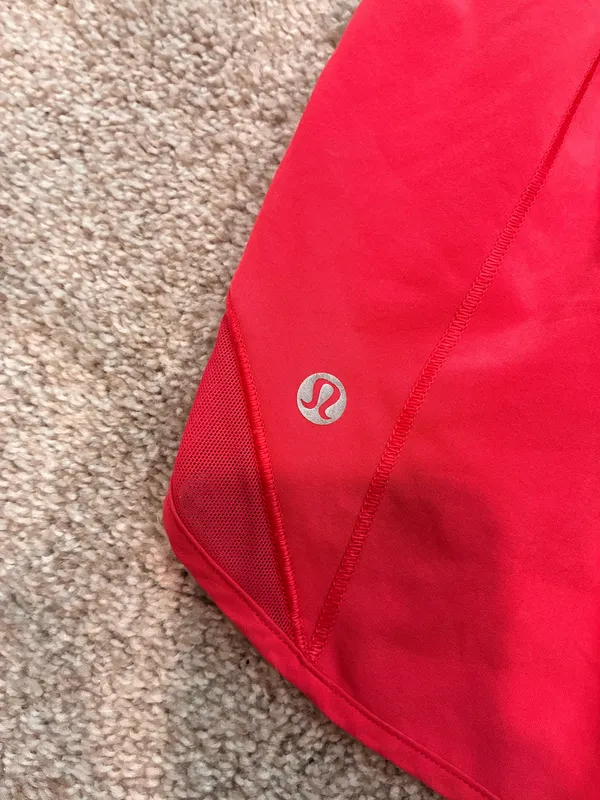 Lululemon Hotty Hot 4" Shorts - Image 3