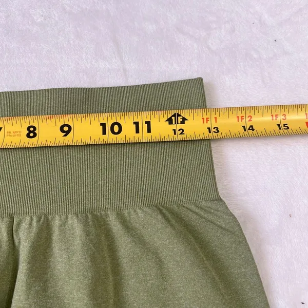 NVGTN Green Pro Seamless Shorts High Rise Medium Women - Image 7
