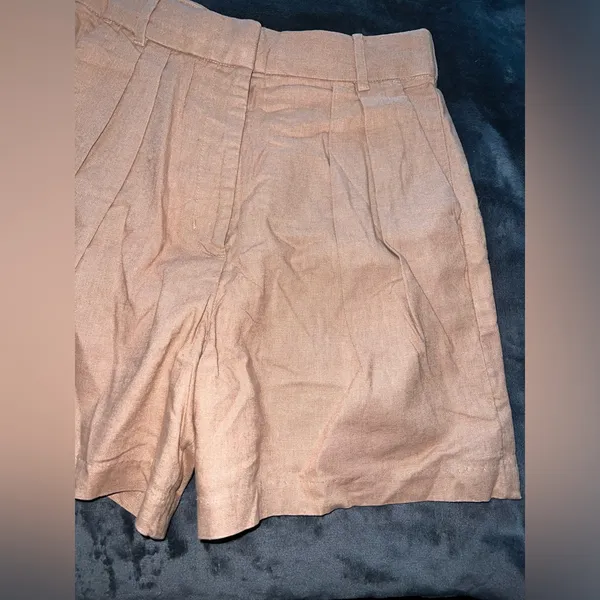 Abercrombie & Fitch Ultra High Rise Tailored Short Size Small - Image 5