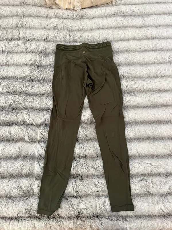 Lululemon Leggings - Image 4