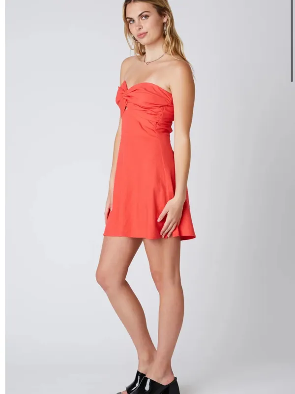 Cotton Candy LA Red Linen Keyhole Dress Size Medium - Image 3