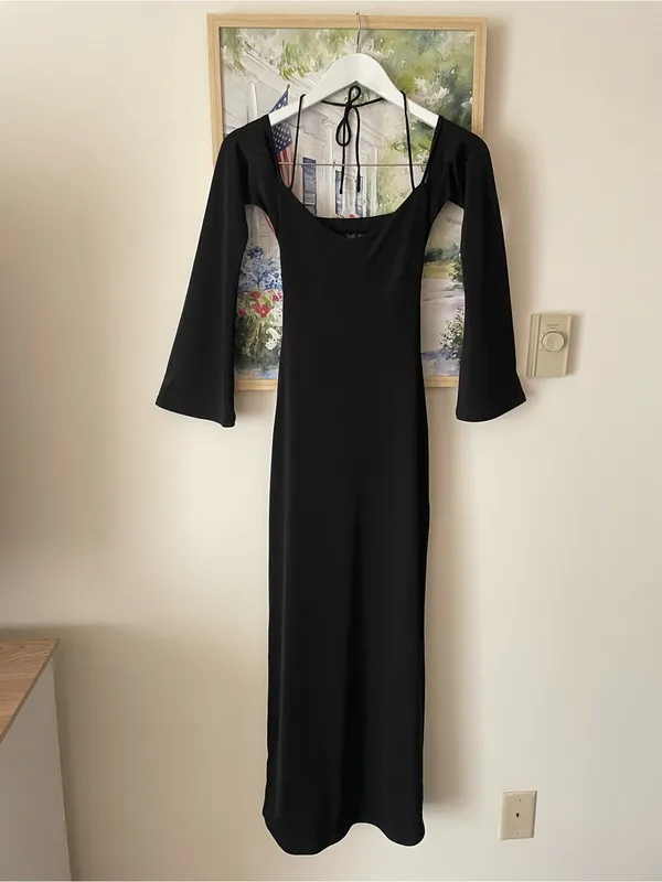 Meshki Tia Slinky Off Shoulder Flare Bell Long Sleeve Maxi Dress Black Size XS - Image 3