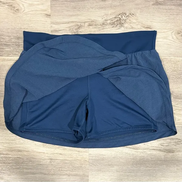 Under Armour ‎ Heatgear Blue Golf Tennis Skort Athletic Shorts Pockets Size L - Image 2