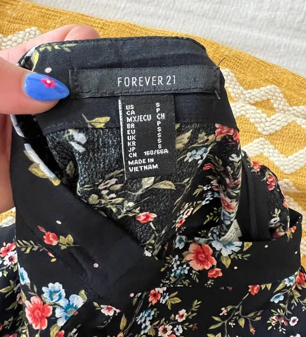 Forever 21 Floral Wrap Mini Skirt - Image 5