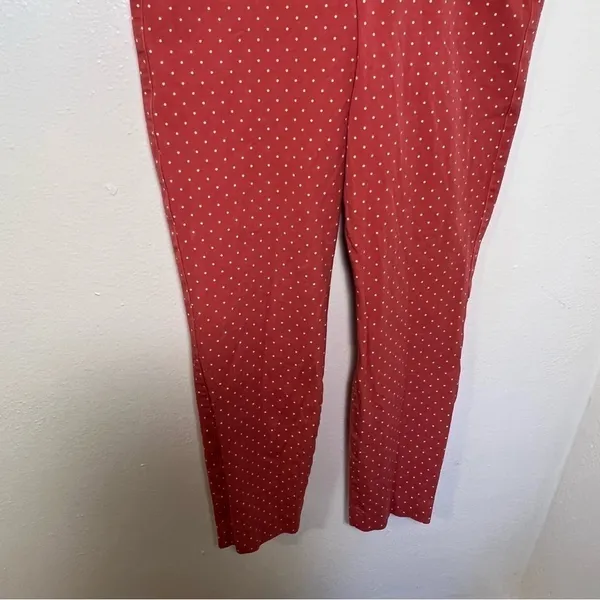 Old Navy Women's Size 6 Pixie High Rise Ankle Pant Gooseberry Red Pink Polka Dot - Image 5