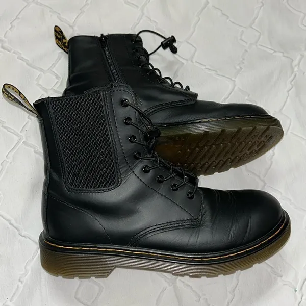 Dr Martens Black Lace Up Combat Boots(Size 5) - Image 10