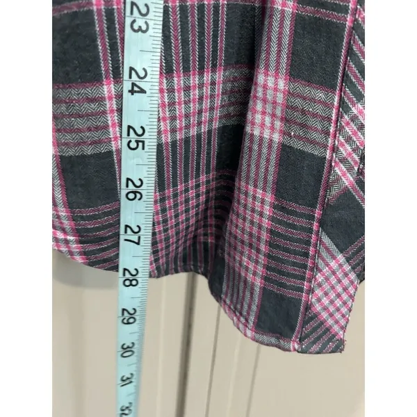 O'Neill Long Sleeve Shirt Pink/Gray Plaid‎ Size Medium Button Up Studs - Image 3