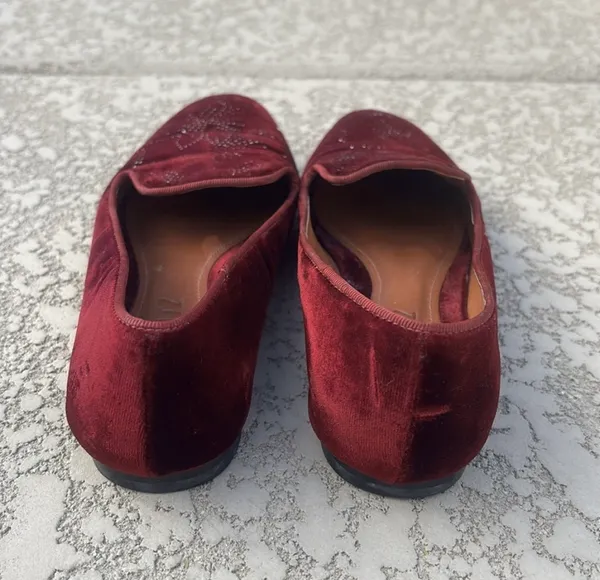 Schutz Burgundy Velvet Loafers Size 6 B Studded Slip On Flats Preppy - Image 6