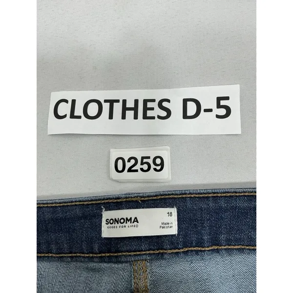 Womans NWT Sonoma Skinny Super Stretch Blue Jeans Size 18 0259/D-5 - Image 3