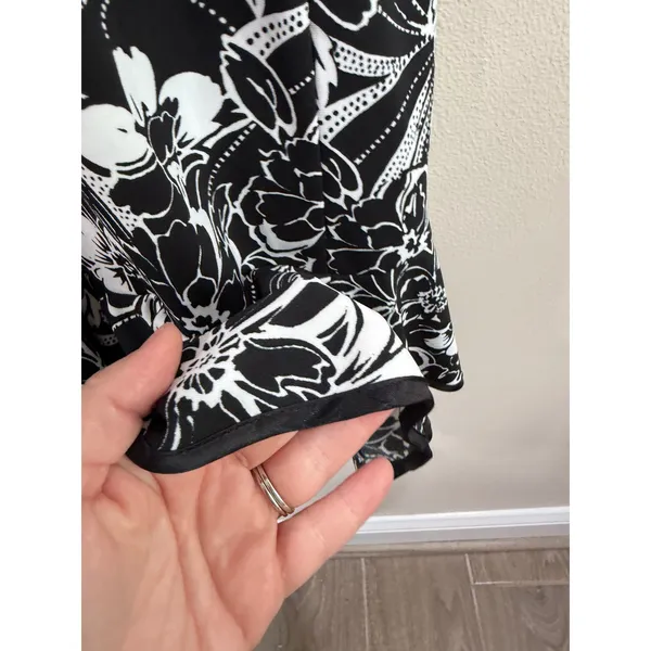 City Triangles Black White Floral Ruffle Hem‎ V-Neck Midi Dress Y2K Womens Large - Image 5