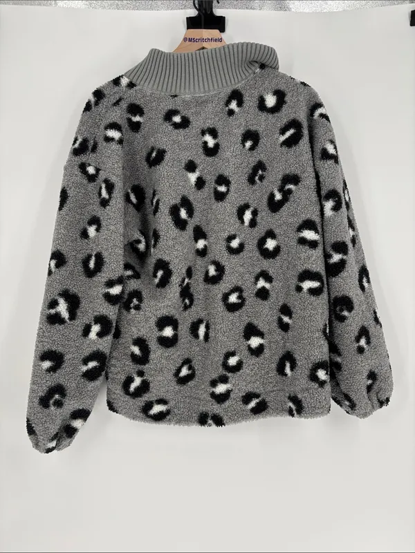 Loft animal print large Sherpa pullover - Image 4