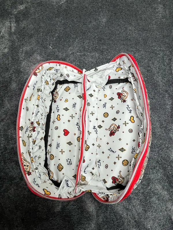 Brighton Wild Love Cosmetic Makeup Bag Travel Organizer Hearts Leopard Print Red Handle - Image 5