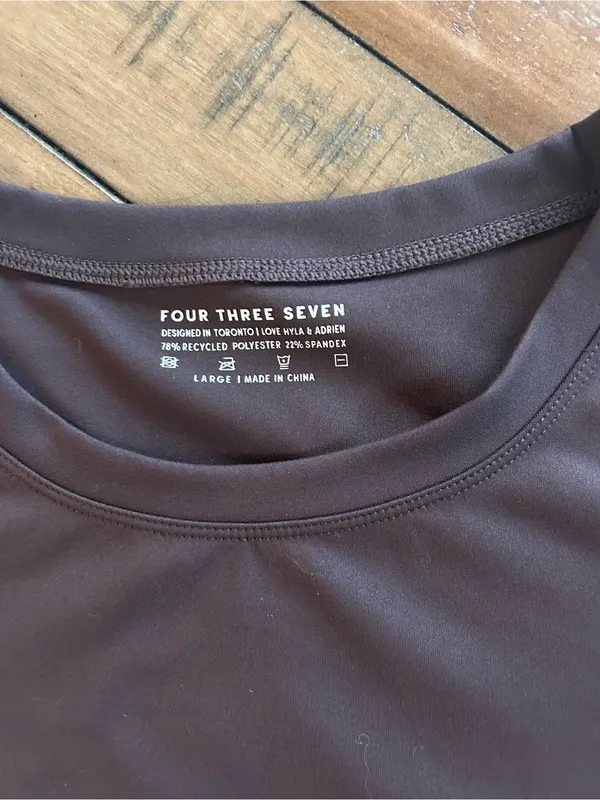 437 Long Sleeve Crop Athletic Brown Top L - Image 5