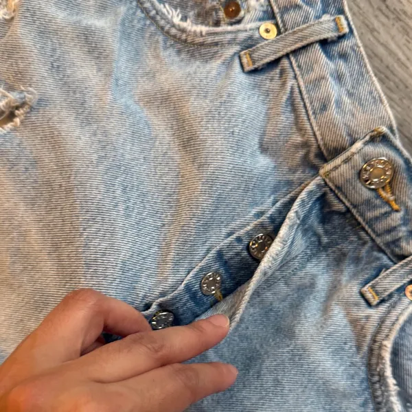 Agolde Frayed Hem Light Blue Jean Shorts Distressed Denim 28 - Image 6