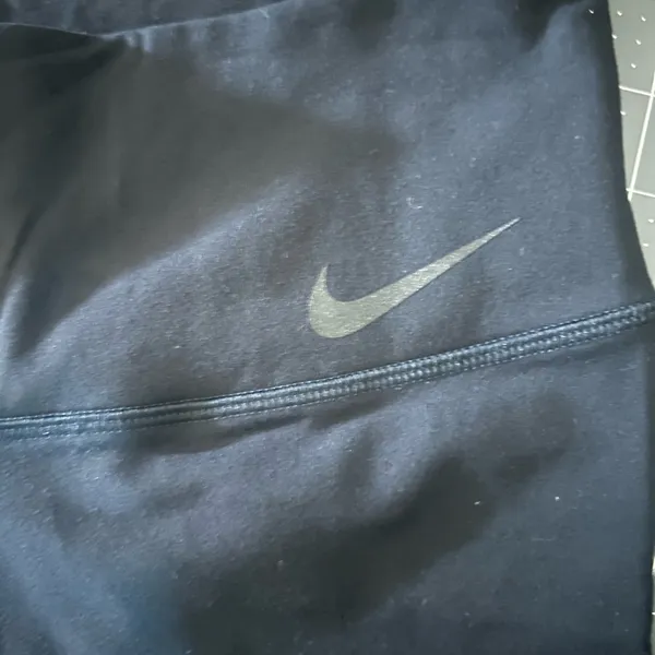 Nike Classic Black Leggings - Image 6