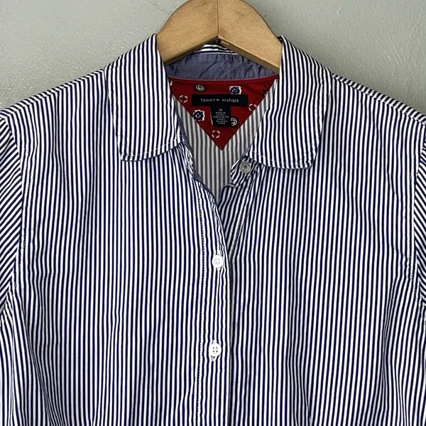 Tommy Hilfiger Button Up Shirt Size M Blue Striped Oxford Prep Classic Academia - Image 3