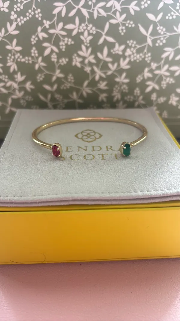 Kendra Scott Cuff Bracelet Gold - Image 5