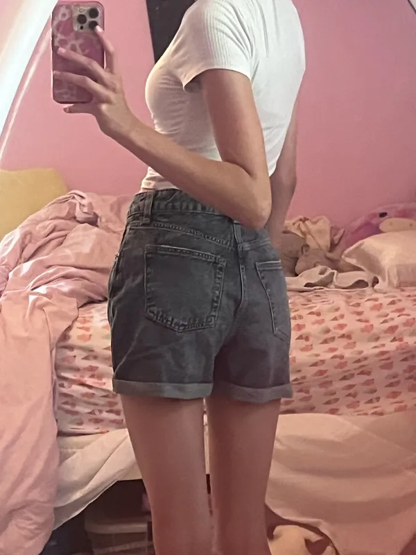 H&M Jean Shorts Denim Blue - Image 2