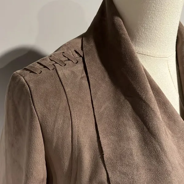 VIGOSS NWOT Elegant Taupe Women's moto Jacket XS - Image 7