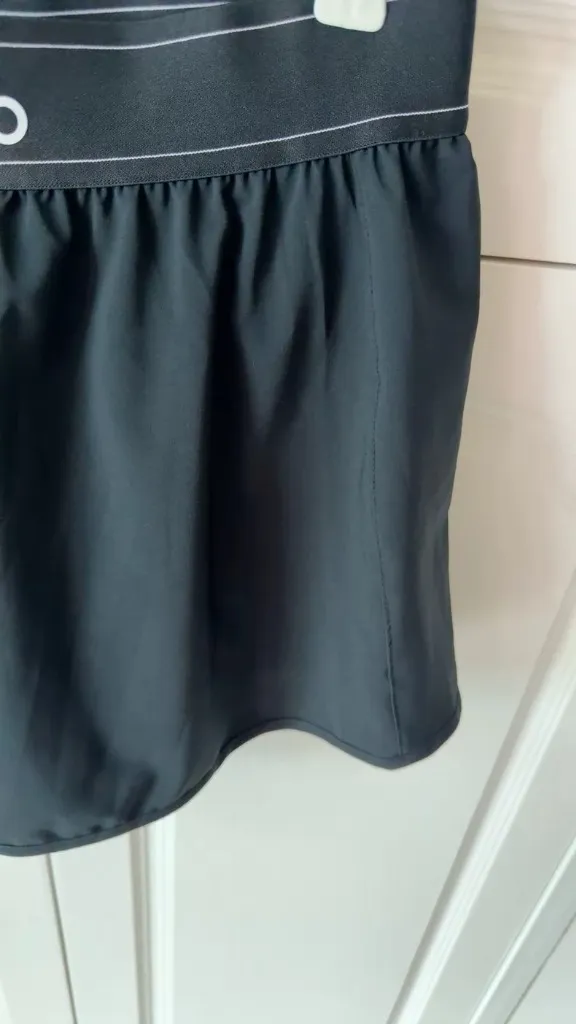 Alo Yoga Black Sports Skirt, Size S - Image 4