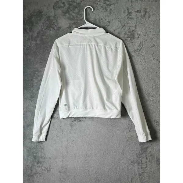 Lululemon Final Lap Jacket Size 6 White Perforated Lightweight Running Zip Up 6 - Image 4