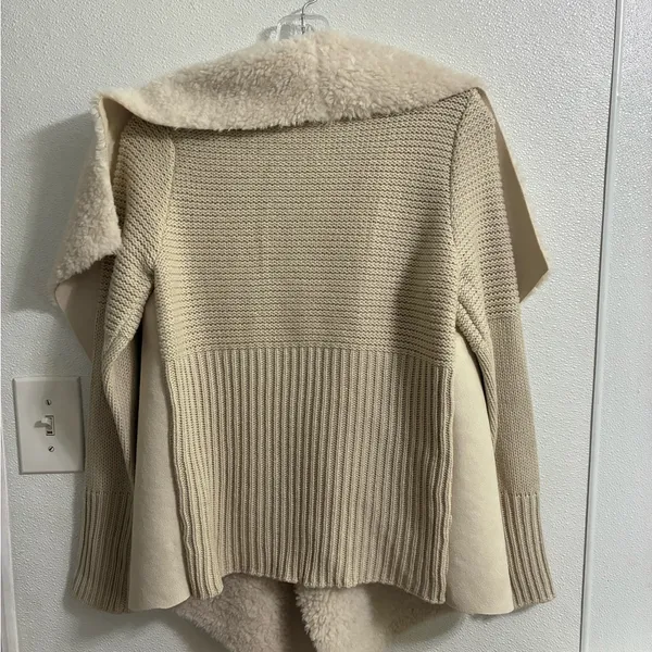 Gaby & Eden Cream Knit Sweater/jacket NWT size S - Image 5
