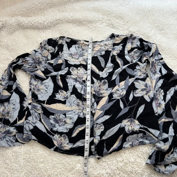 Billabong Multicolor Floral Button Up Long Sleeve L Boho Indie Festival Summer - Image 4