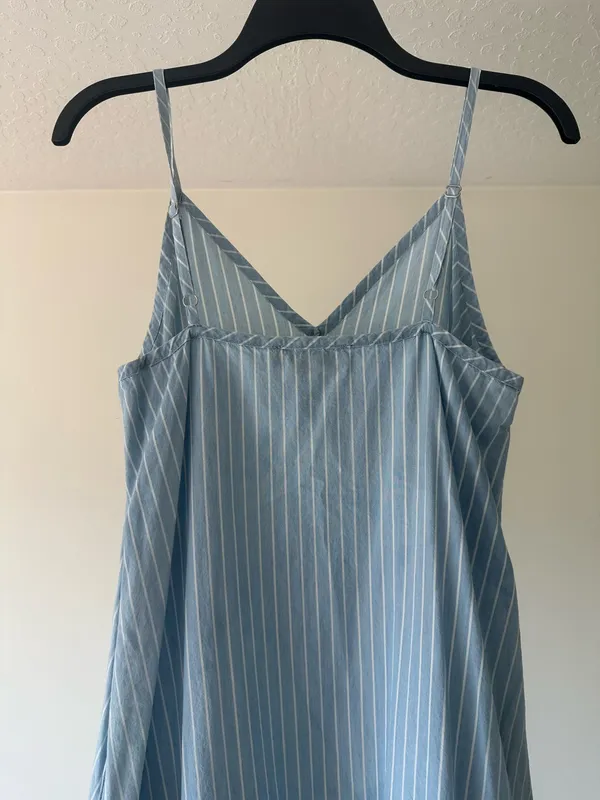 DKNY Dress blue & white stripes W/ POCKETS - Image 6