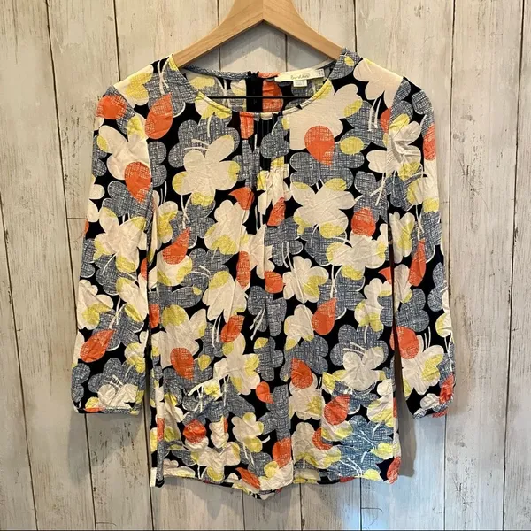 Boden Floral Top A4* Blue Size 8 - Image 2
