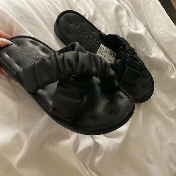 Black Crisscross Slip Ons Size 7 - Image 14
