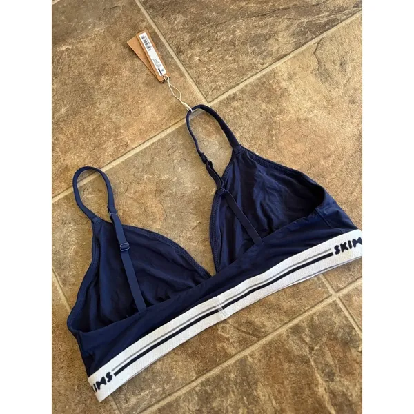 Skims Fits Everybody Logo Triangle Bralette Navy Size Large - Image 6