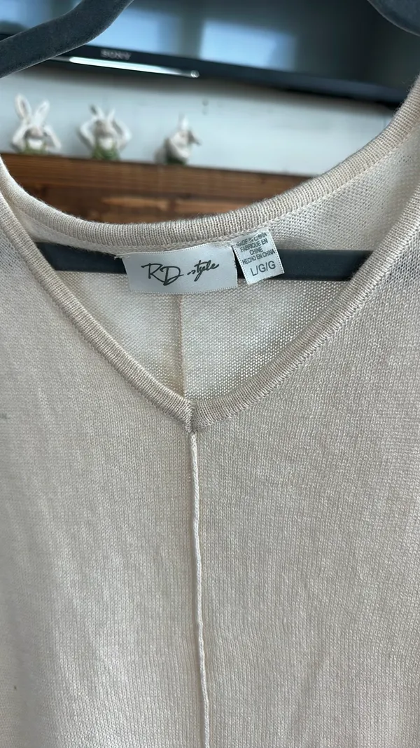 RD Style Sweater - Image 3