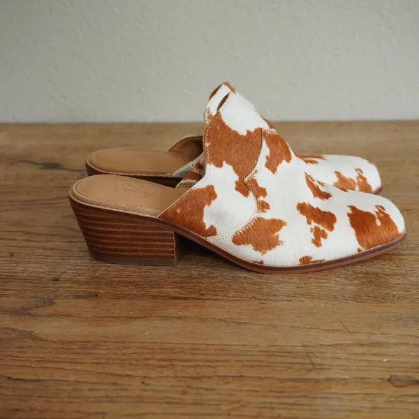 Crown Vintage Galena Cow‎ Print Hair Calf Mules Brown White Western Heel 6.5M - Image 2