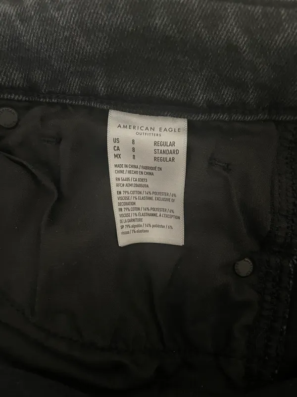 American Eagle Outfitters Stretch Mom Jeans - Image 3