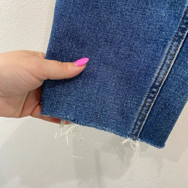 Abercrombie & Fitch | High Rise Mom Jean Raw Hem Ankle Length Size‎ 4 Long - Image 6