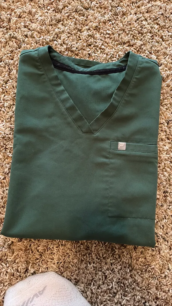Fabletics Scrub Top - Image 2