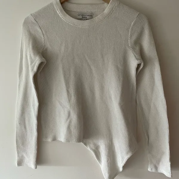 Madewell Texture & Thread Cream Jacquard‎ Knot Front Crew Neck Top - Image 3