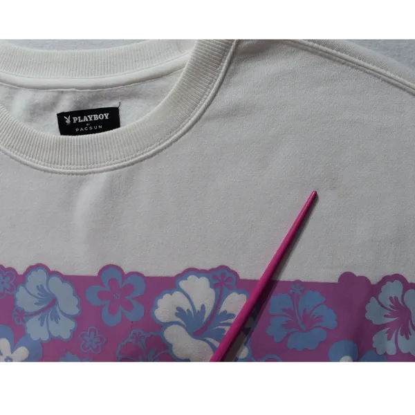 Playboy by PacSun White Surf Classic Hibiscus Floral Crewneck Sweatshirt Womens - Image 6