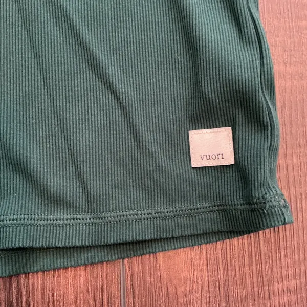 Vuori Ribbed Short Sleeve Polo Shirt Green Button Front Stretch Large L Active - Image 2