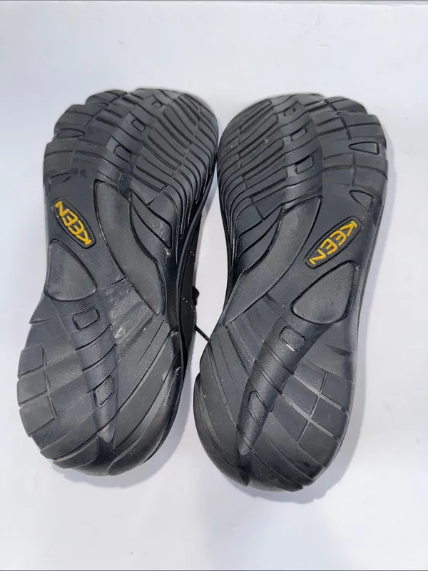 Keen Men's Black Leather Lace-Up Casual Sneakers - Image 12