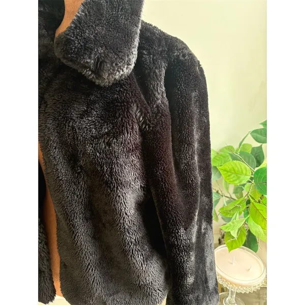Charlie Holiday Women's‎ Black Faux Fur Jacket Size 6 - Image 2