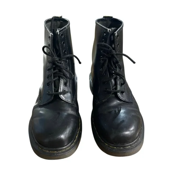 Dr. Martens Classic Leather Black 1460 8 Eye Lace up Boots Size 7 M 9 W Combat - Image 2
