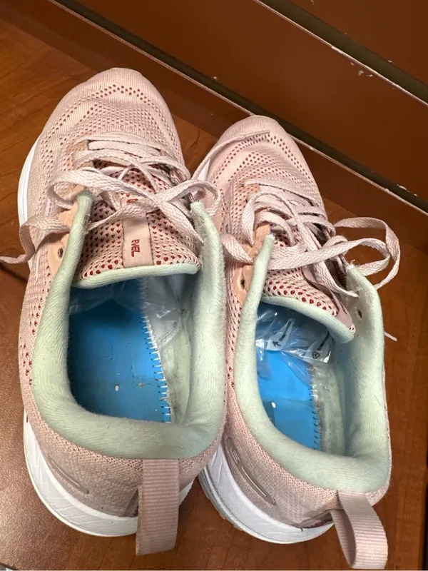 Brooks Revel Women’s Pink Mint Running Walking Sneakers - Image 4