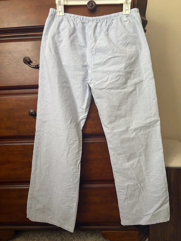 Brandy Melville John Galt Blue & White striped pants - Image 2
