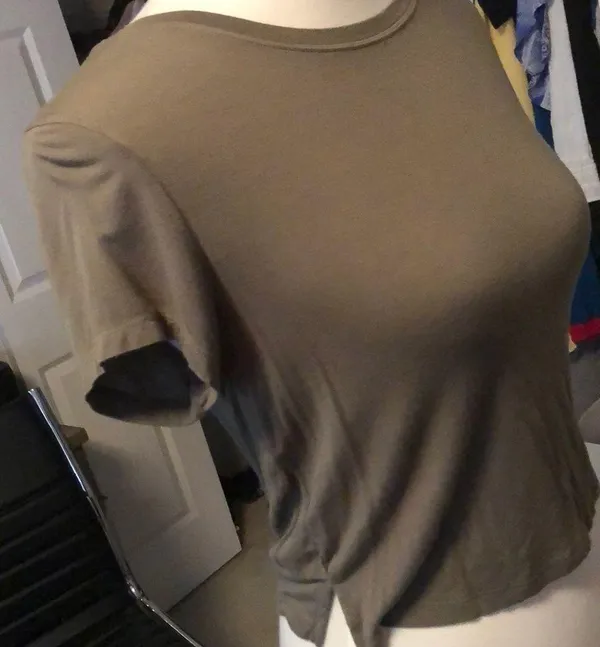 Super Cute American Eagle Short Sleeve Crop Top - Image 5