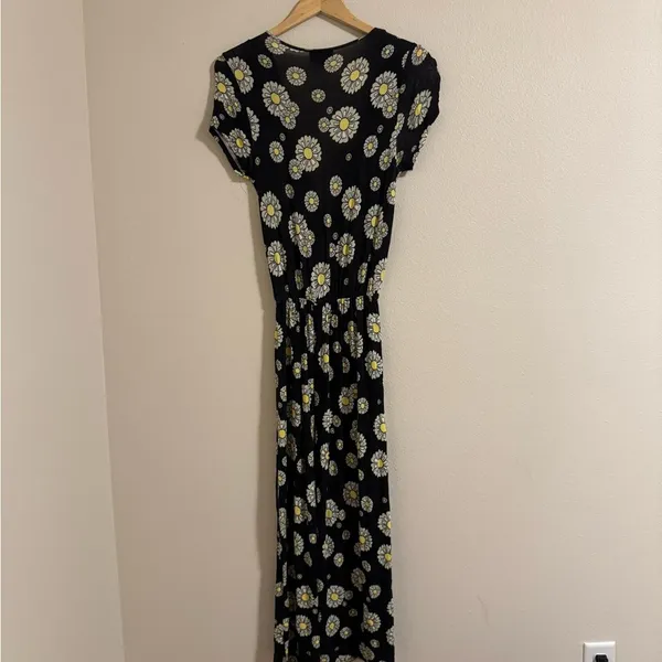 Modcloth Black Maxi Dress with White and Yellow Floral Pattern - Image 3